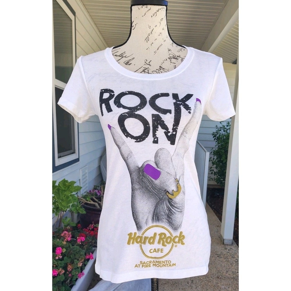 Hard‎ Rock Rock On Sacramento At Fire Mountain Womens T Shirt XS White